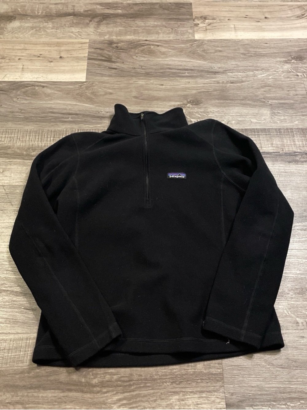 Patagonia Black Fleece with Multicolor Logo Detail